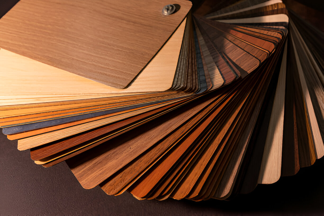Luxury Oak Vinyl Plank – Waterproof & Scratch-Resistant 45
